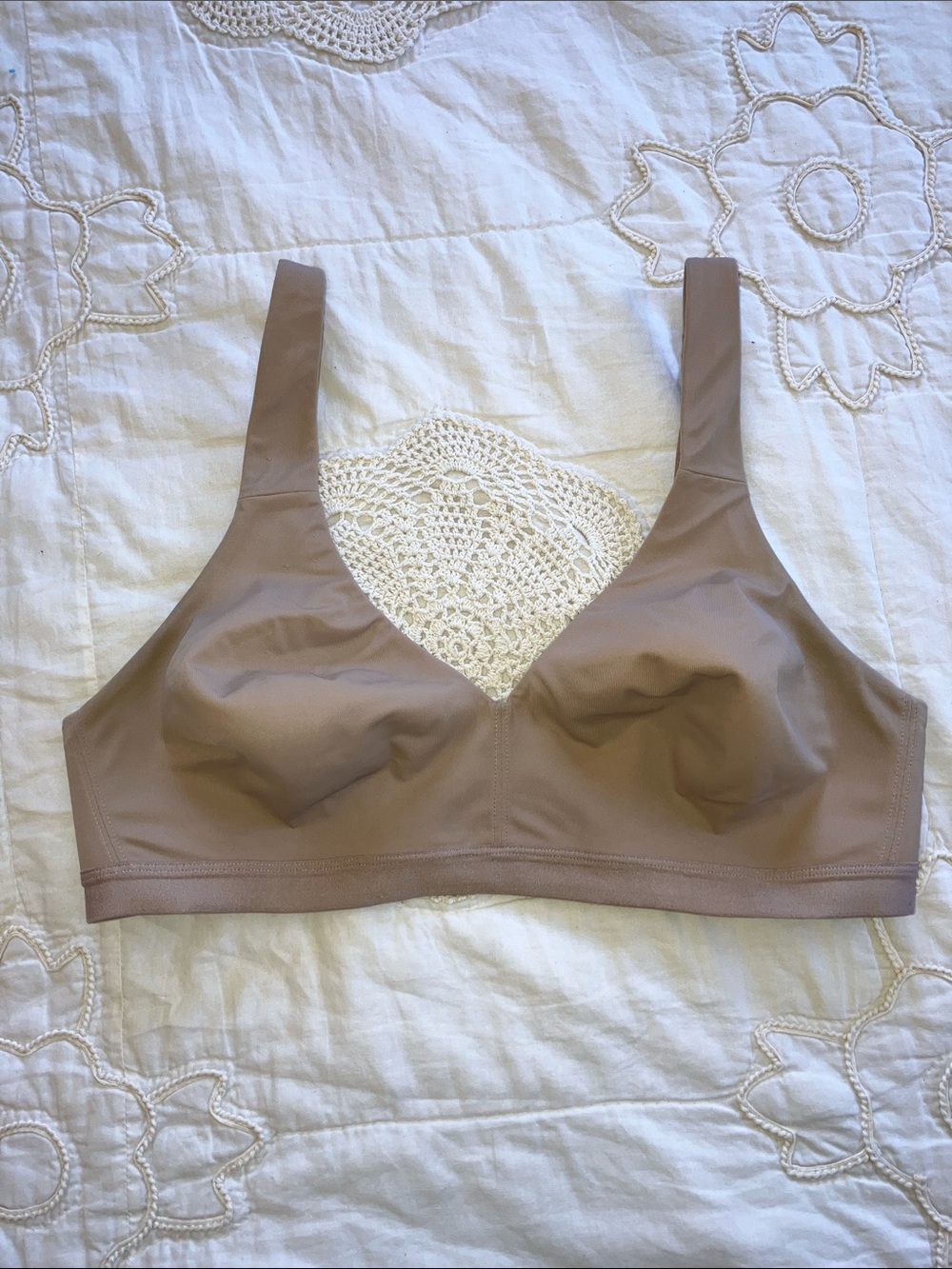 True & Co. Wireless Bra in Taupe Beige